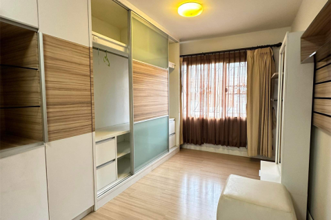 Condominio de 3 dormitorios en Bangkok, Tailandia № 187995 - foto 5