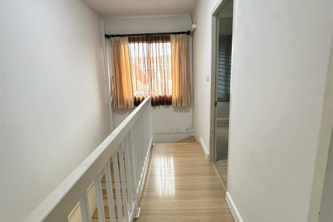 Condominio de 3 dormitorios en Bangkok, Tailandia № 187995 - foto 4