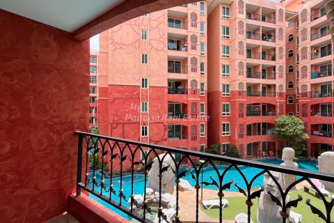 Condominio de 5 dormitorios en Bang Lamung, Tailandia № 134793 - foto 6