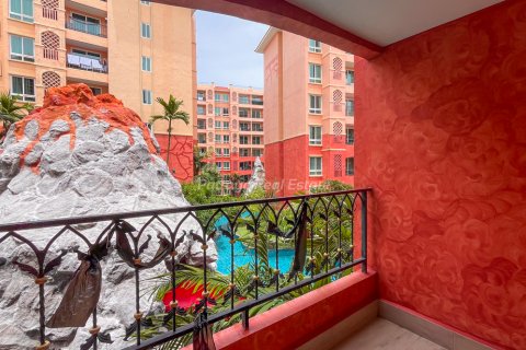 Condominio de 5 dormitorios en Bang Lamung, Tailandia № 134793 - foto 27
