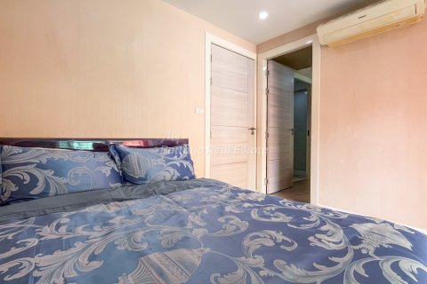 Condominio de 5 dormitorios en Bang Lamung, Tailandia № 134793 - foto 26