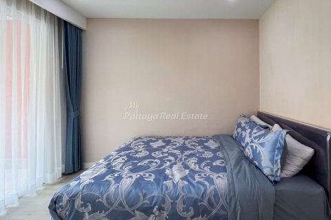 Condominio de 5 dormitorios en Bang Lamung, Tailandia № 134793 - foto 24