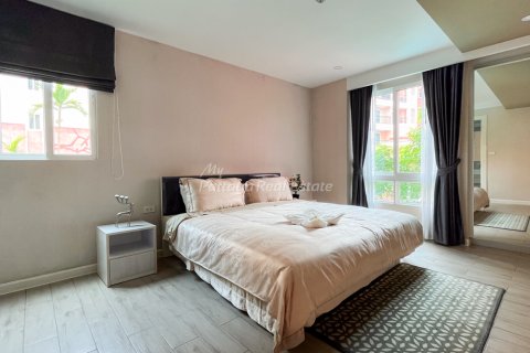 Condominio de 5 dormitorios en Bang Lamung, Tailandia № 134793 - foto 9