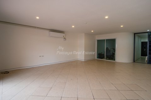 Condominio de 1 dormitorio en Bang Lamung, Tailandia № 134787 - foto 2