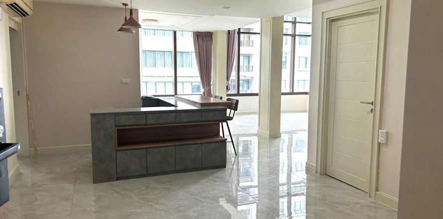 Eigentumswohnung in Khlong Toei, Bangkok, Thailand, 3 Schlafzimmer  № 171593