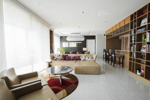 Condominio de 3 dormitorios en Bangkok, Tailandia № 65664 - foto 6