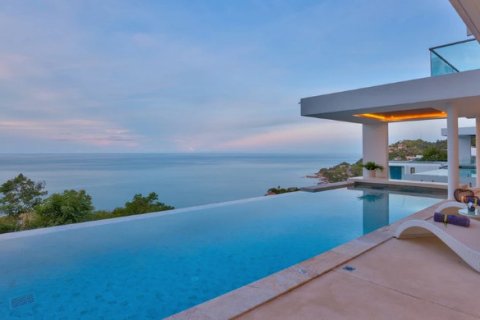 Casa de 5 dormitorios en Ko Samui, Tailandia № 65666 - foto 3