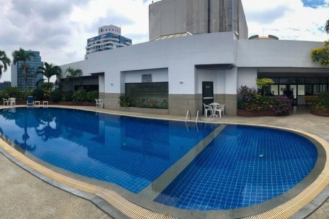 Condominio de 2 dormitorios en Bangkok, Tailandia № 65667 - foto 17