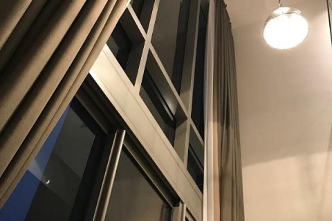 Condominio de 1 dormitorio en Bangkok, Tailandia № 65665 - foto 4