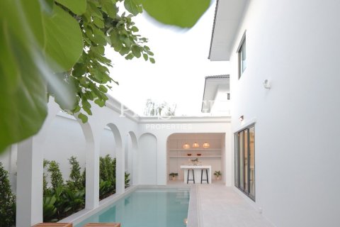 House in Pattaya, Thailand 3 bedrooms № 197945 - photo 22