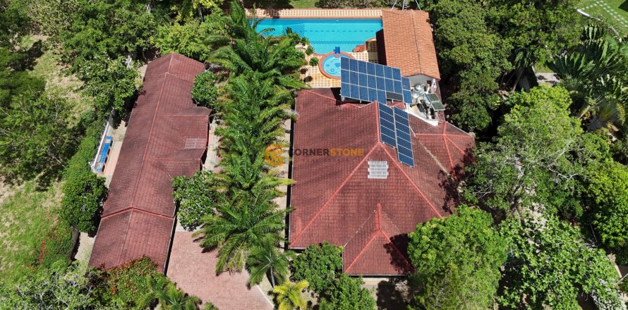 Estudio en Pattaya, Tailandia № 134371