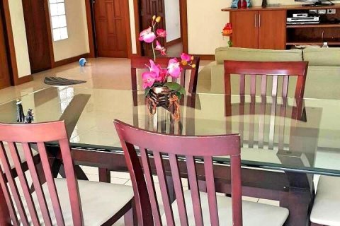 Casa de 3 dormitorios en Pattaya, Tailandia № 151658 - foto 4