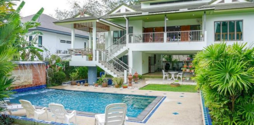 Chalet de 3 dormitorios en Phuket, Tailandia № 203154