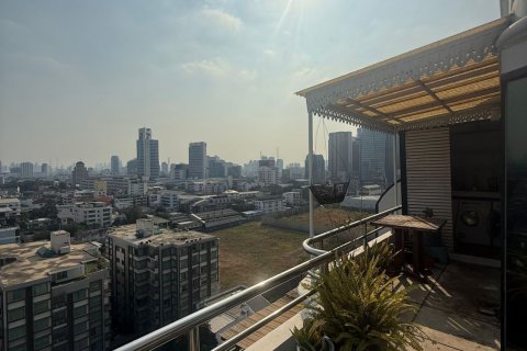 Condominio de 3 dormitorios en Chatuchak, Bangkok, Tailandia № 157878 - foto 13
