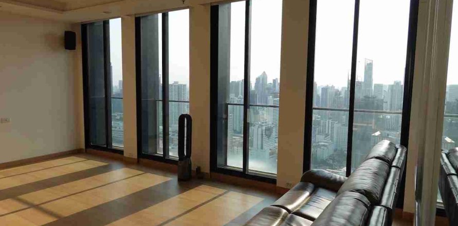 Condominio de 3 dormitorios en Bangkok, Tailandia № 183580