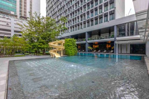 Condominio de 3 dormitorios en Bangkok, Tailandia № 183580 - foto 4