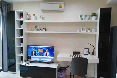 Eigentumswohnung in Bangkok, Thailand, 1 Schlafzimmer  № 183582 - Foto 5