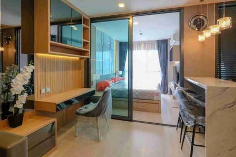Condominio de 1 dormitorio en Phaya Thai, Bangkok, Tailandia № 183581 - foto 6