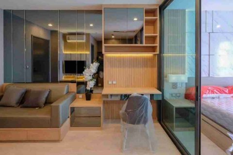 Condominio de 1 dormitorio en Phaya Thai, Bangkok, Tailandia № 183581 - foto 4