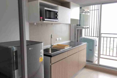 Condominio de 1 dormitorio en Bangkok, Tailandia № 183583 - foto 5