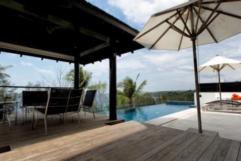 Chalet de 6 dormitorios en Surin Beach, Tailandia № 191214 - foto 13