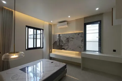 Villa in Pattaya, Thailand 4 Schlafzimmer № 155697 - Foto 11