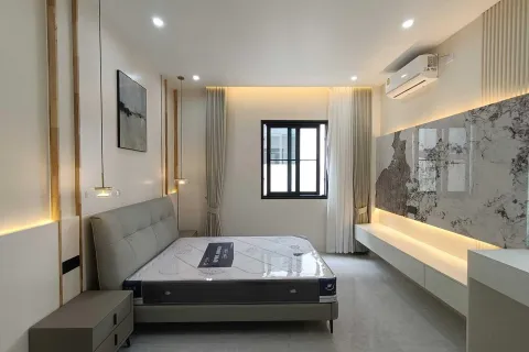 Villa in Pattaya, Thailand 4 Schlafzimmer № 155697 - Foto 9