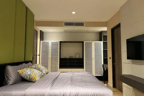Chalet de 4 dormitorios en Pattaya, Tailandia № 155695 - foto 24