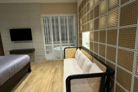 Chalet de 4 dormitorios en Pattaya, Tailandia № 155695 - foto 18