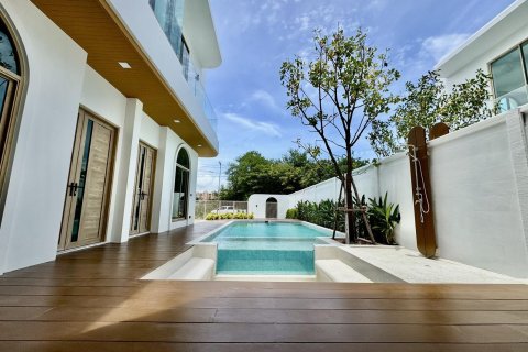 Haus in Pattaya, Thailand 5 Schlafzimmer № 155694 - Foto 8