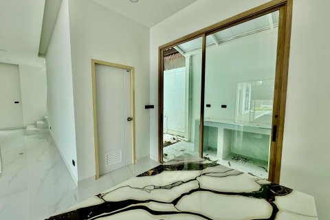 Haus in Pattaya, Thailand 5 Schlafzimmer № 155694 - Foto 16