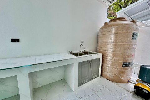 Haus in Pattaya, Thailand 5 Schlafzimmer № 155694 - Foto 18