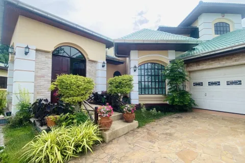 Casa de 6 dormitorios en Pattaya, Tailandia № 155696 - foto 12