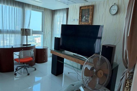 Apartamento de 2 dormitorios en Pattaya, Tailandia № 155700 - foto 27