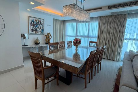 Apartamento de 2 dormitorios en Pattaya, Tailandia № 155700 - foto 10