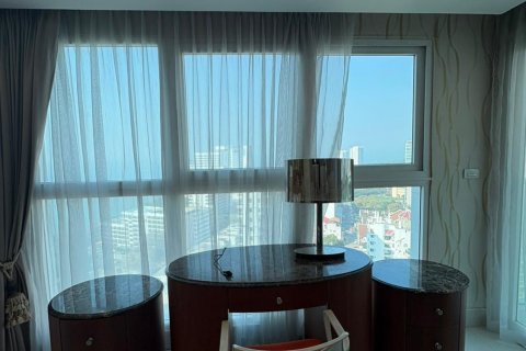 Apartamento de 2 dormitorios en Pattaya, Tailandia № 155700 - foto 28