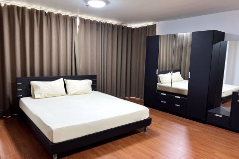 Sobre plano Condo One X Sukhumvit 26 en Bangkok, Tailandia № 28711 - foto 4
