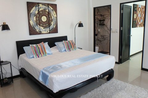 Villa in Rawai, Thailand 3 Schlafzimmer № 179597 - Foto 13