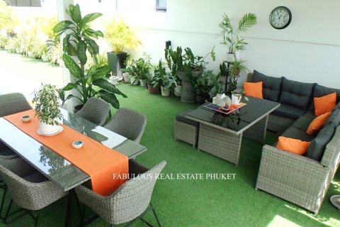 Villa in Rawai, Thailand 3 Schlafzimmer № 179597 - Foto 9