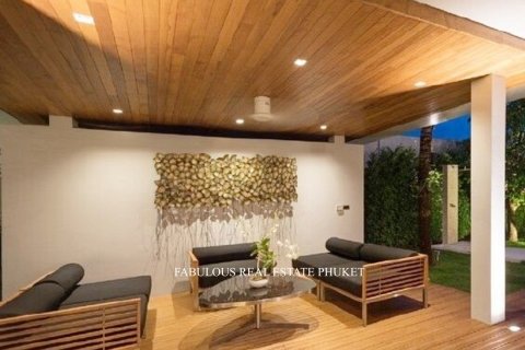 Chalet de 3 dormitorios en Bang Tao, Tailandia № 179601 - foto 5