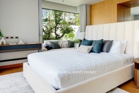 Chalet de 3 dormitorios en Bang Tao, Tailandia № 179601 - foto 3