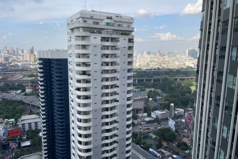 Студия в кондо в Бангкоке, Таиланд № 116643 - фото 9