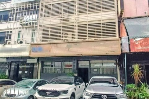 Adosado de 7 dormitorios en Chatuchak, Bangkok, Tailandia № 116642