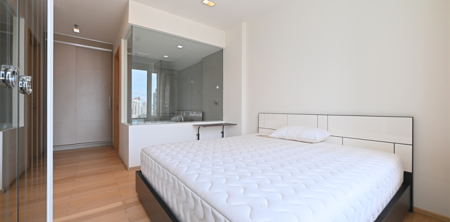 Condominio de 2 dormitorios en Bangkok, Tailandia № 184298