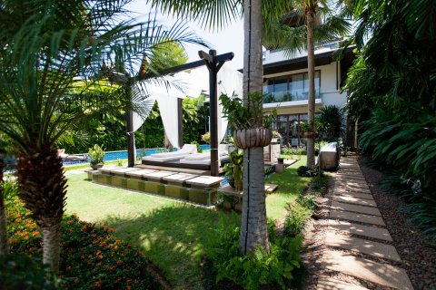 Villa à Phuket, Thaïlande 5 chambres № 139159 - photo 2