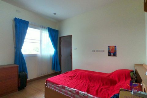 Haus in Chiang Mai, Thailand 4 Schlafzimmer № 162585 - Foto 13