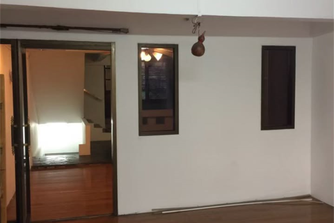 Reihenhaus in Bangkok, Thailand 5 Schlafzimmer № 189604 - Foto 3