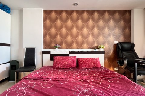 Condominio de 1 dormitorio en Pattaya, Tailandia № 205135 - foto 2