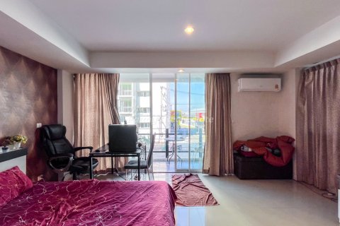 Condominio de 1 dormitorio en Pattaya, Tailandia № 205135 - foto 3