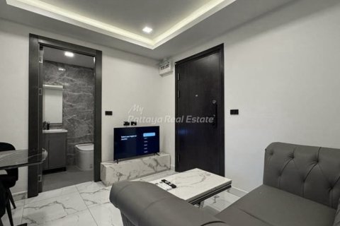 Condominio de 1 dormitorio en Bang Lamung, Tailandia № 205134 - foto 2